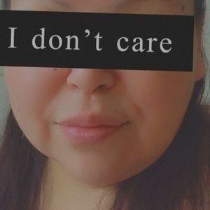 Meet your Posher, Joanie